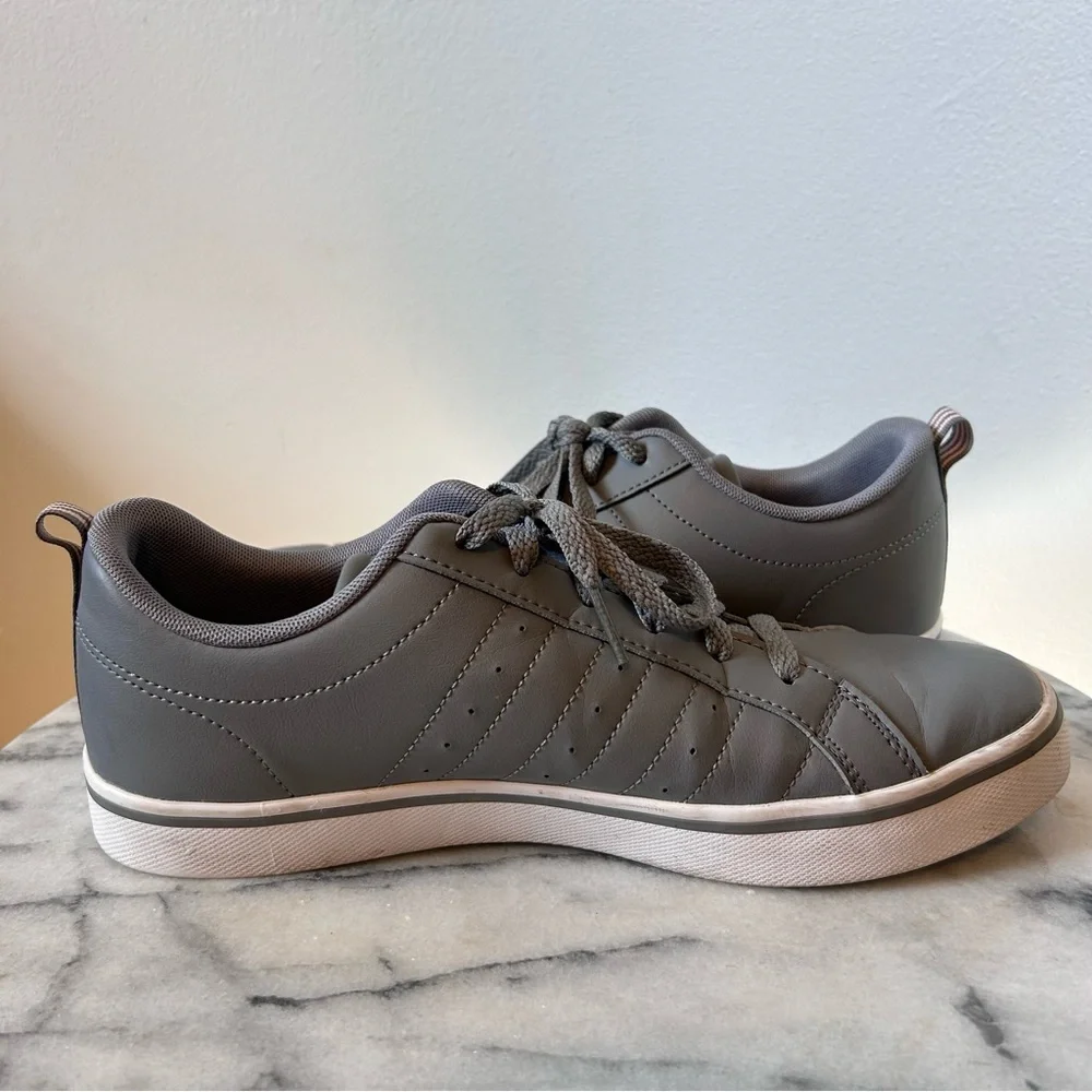 Adidas Sneakers Size 8.5